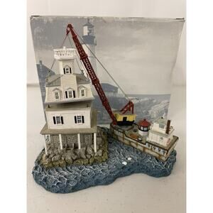 Harbour Lights Lighthouse #262 Long Beach Bar New York Box 2001 w/ Box & COA